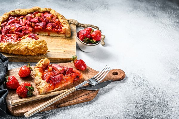 Peut-on concocter une tarte aux fruits allégée sans farine ni sucre raffiné?